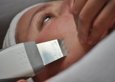 ULTRAZVUKOVÝ-PEELING